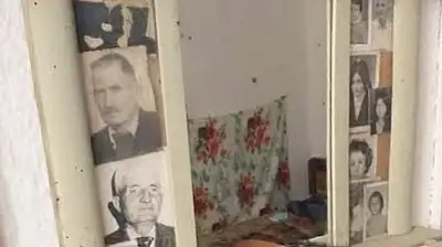 KARANFİLLİ PEŞKİR, AYNA ve KAR